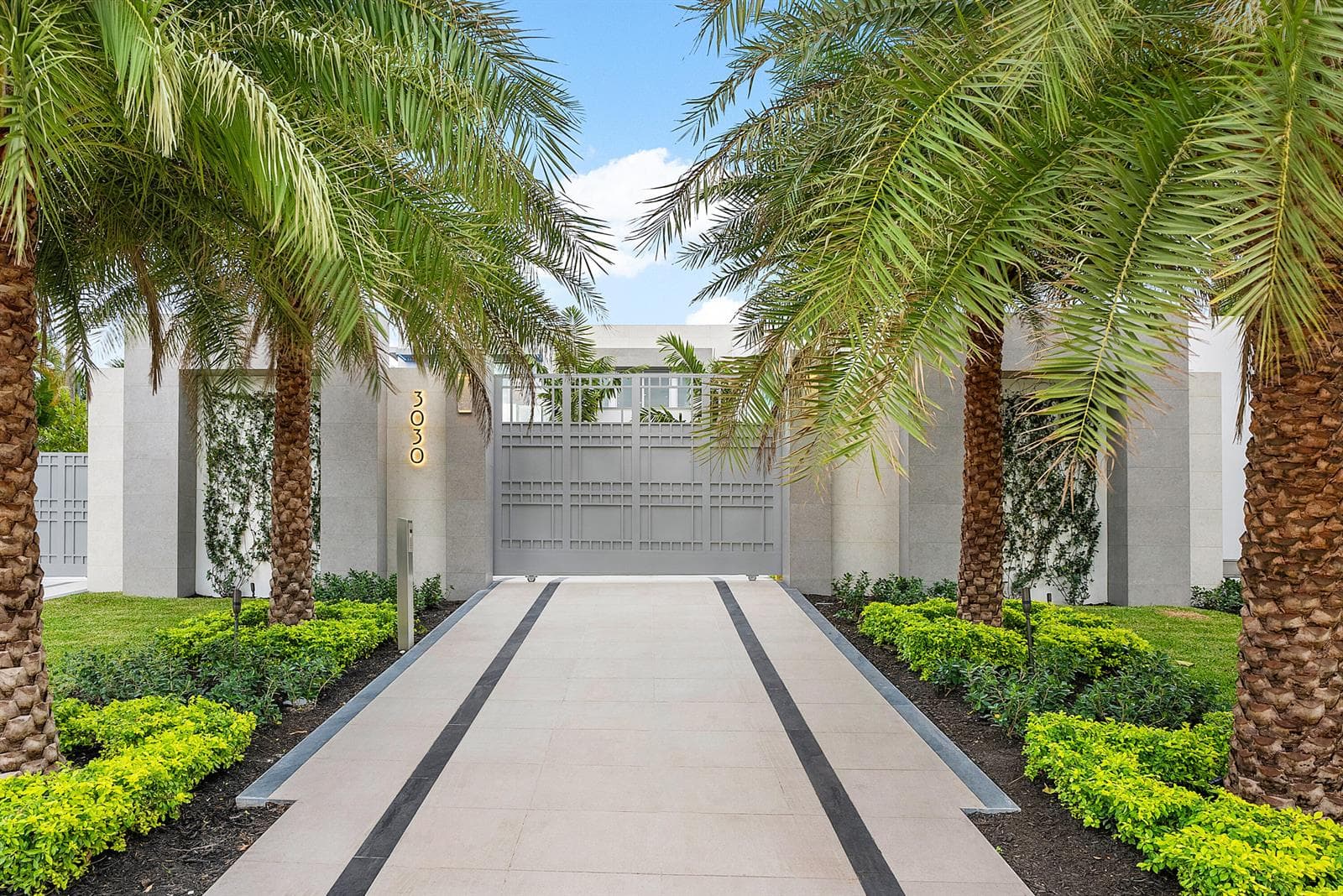 3030 WASHINGTON Road, West Palm Beach FL 33405