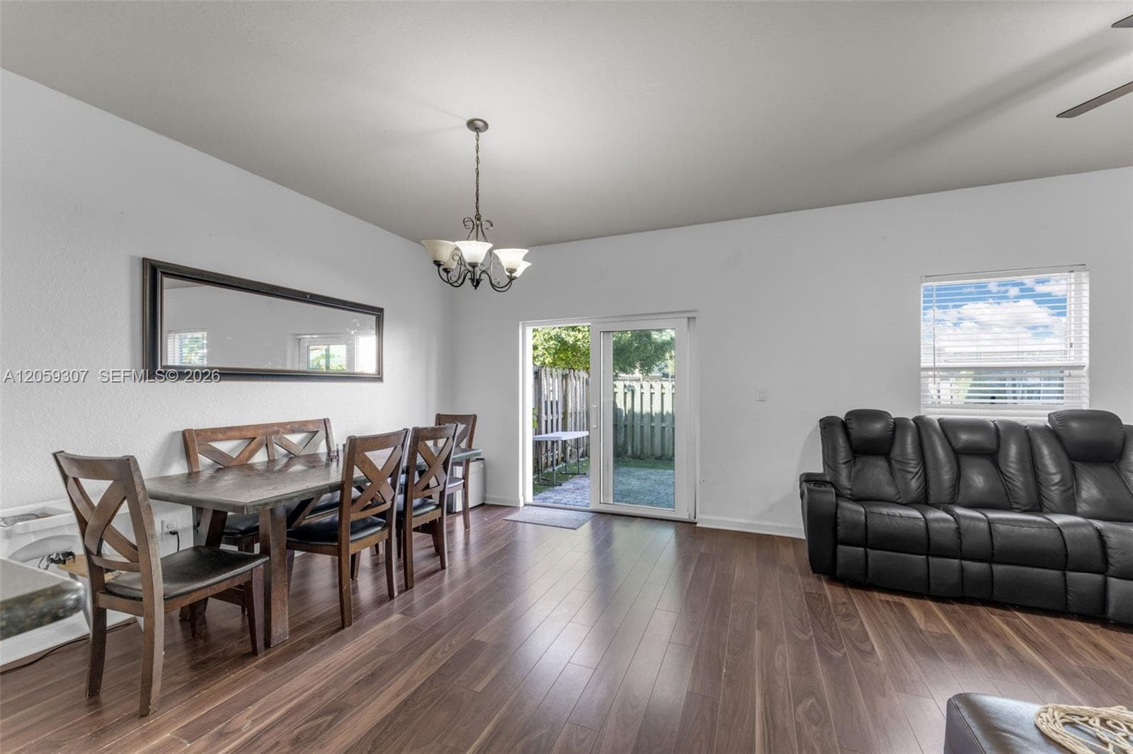 22412 SW 89th Ave, Cutler Bay FL 33190 photo 3