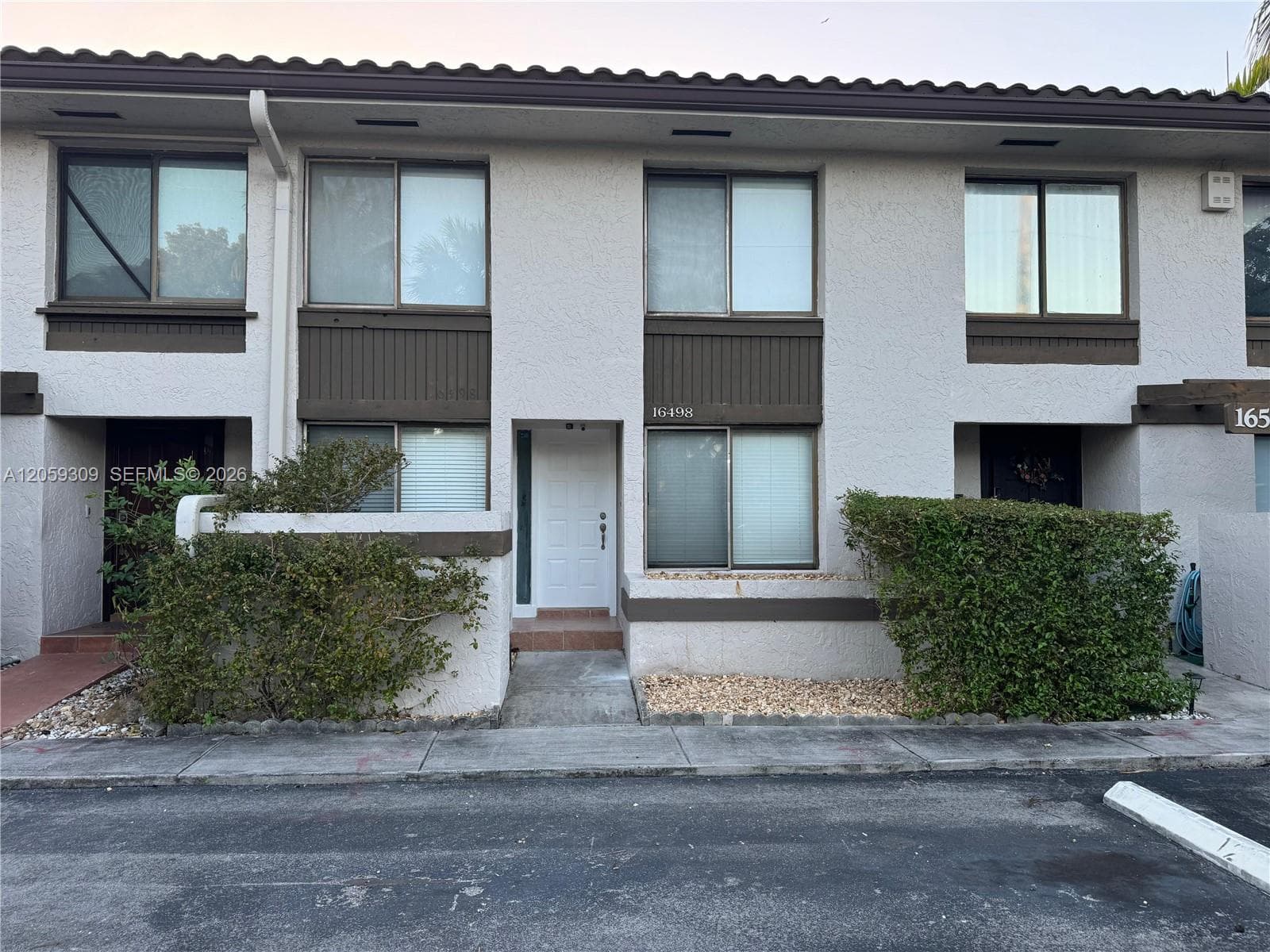 16498 NE 26th Ave # 12, North Miami Beach FL 33160