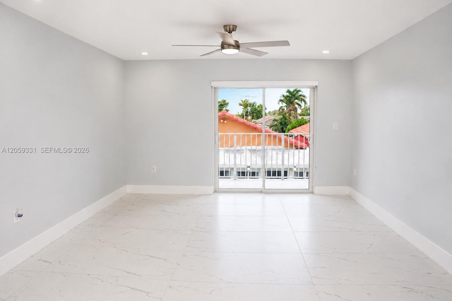 2750 W 76th St # 203, Hialeah FL 33016 photo 5
