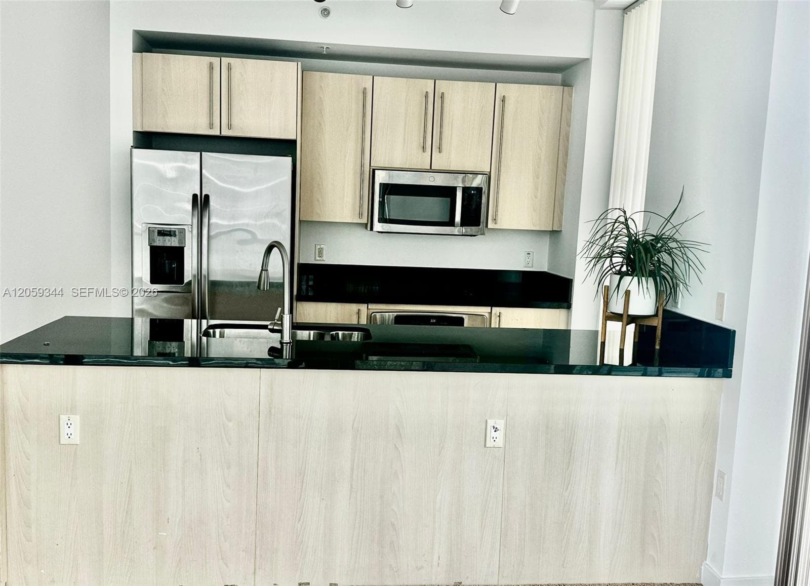 1111 SW 1st Ave # 1720-N, Miami FL 33130 photo 4