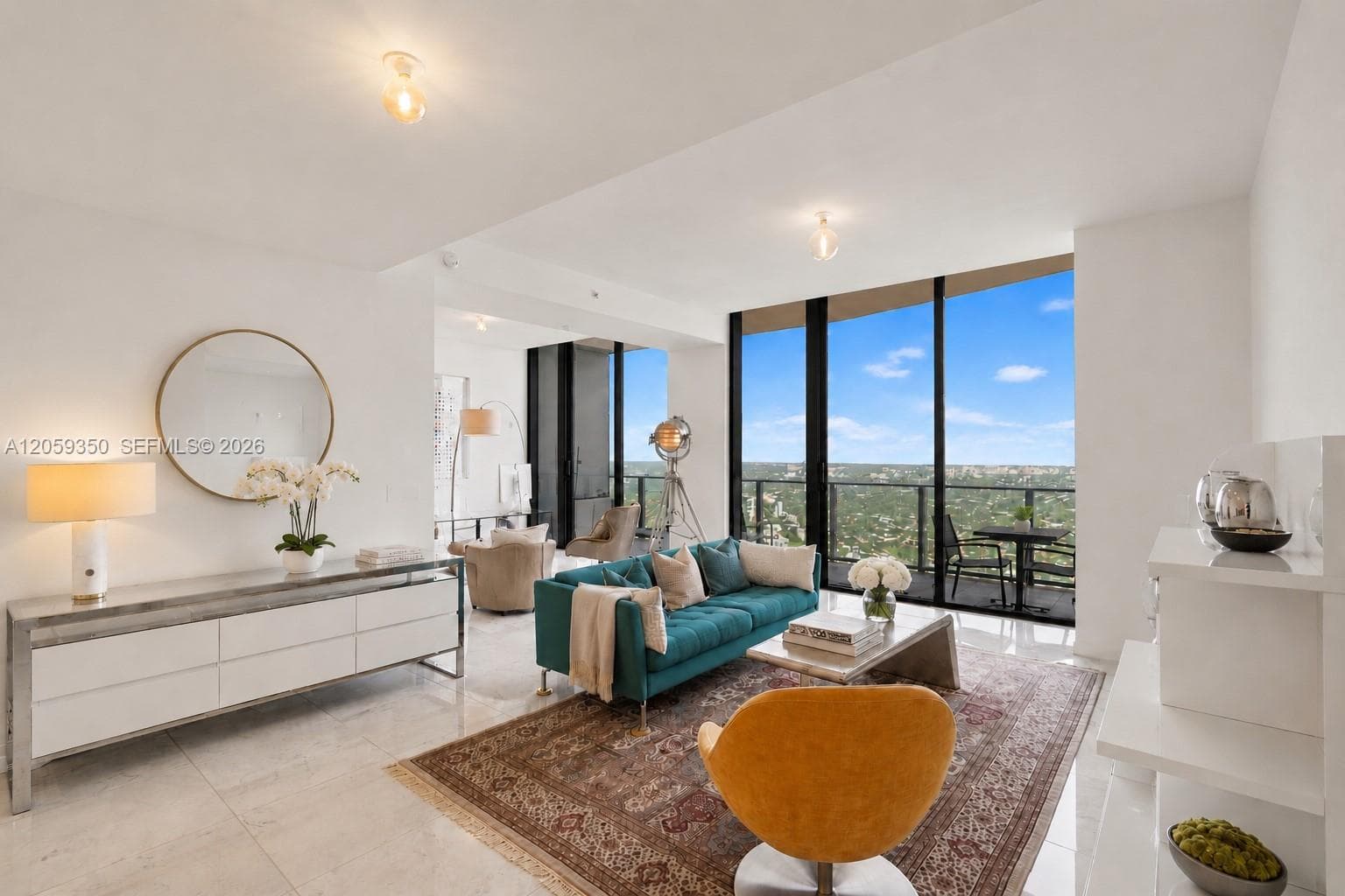 1000 Brickell, Miami FL 33131 photo 2