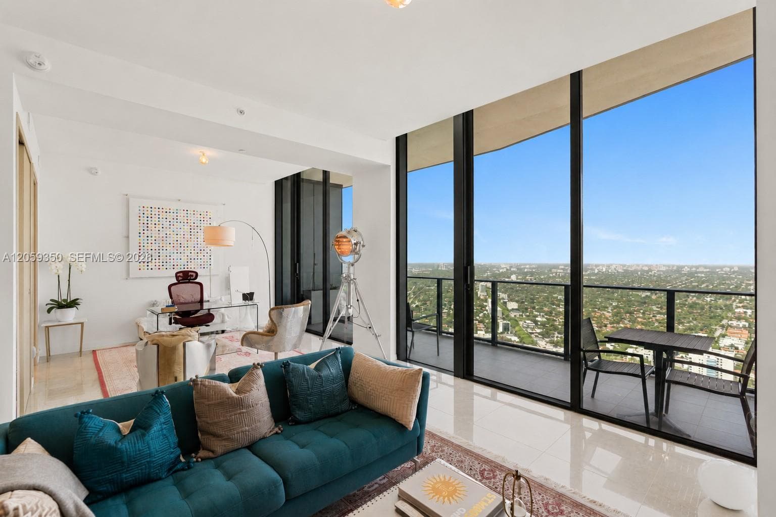 1000 Brickell, Miami FL 33131 photo 3