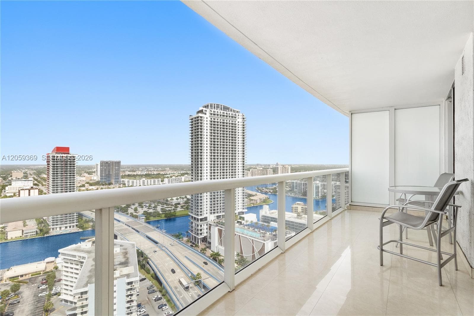 1800 S Ocean Dr # 3008, Hallandale Beach FL 33009