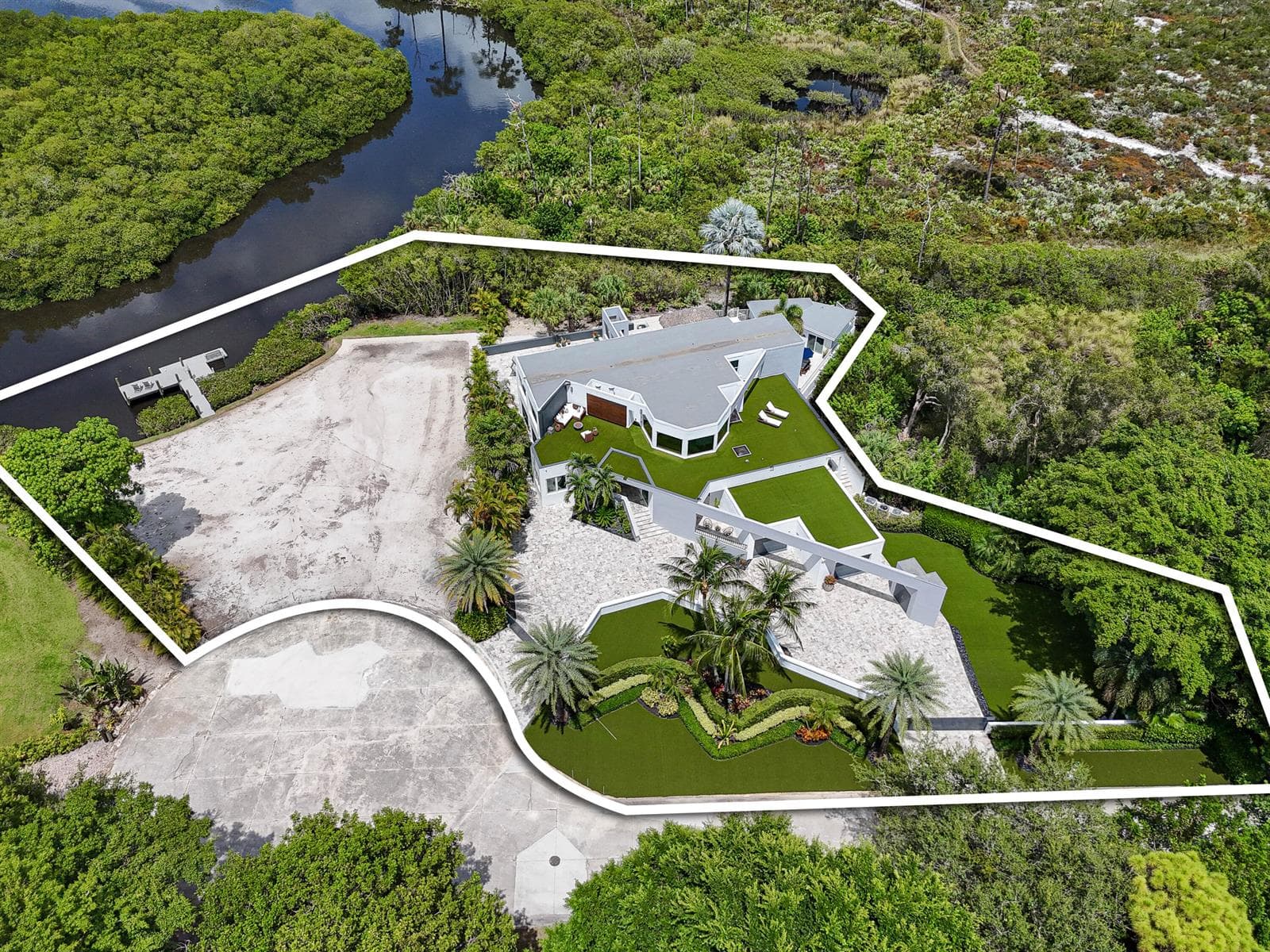 10541 SE Le Parc, Jupiter FL 33469