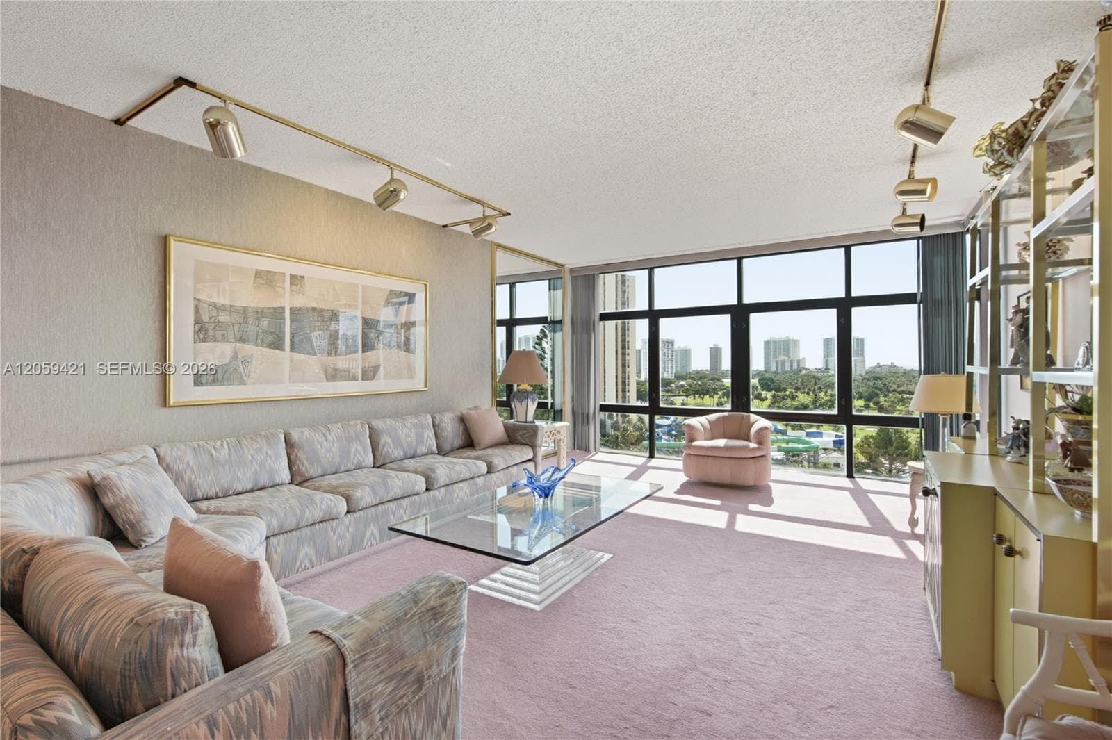 20100 W Country Club Dr # 1206, Aventura FL 33180