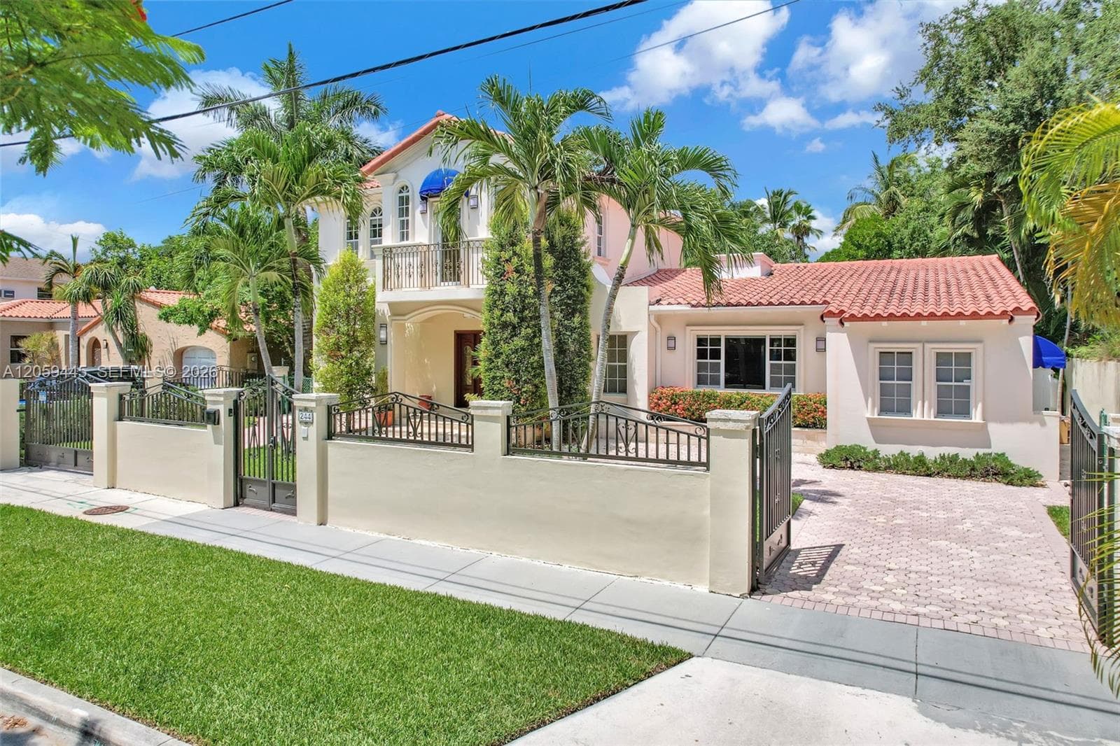 244 SW 28th Rd # 0, Miami FL 33129 photo 4