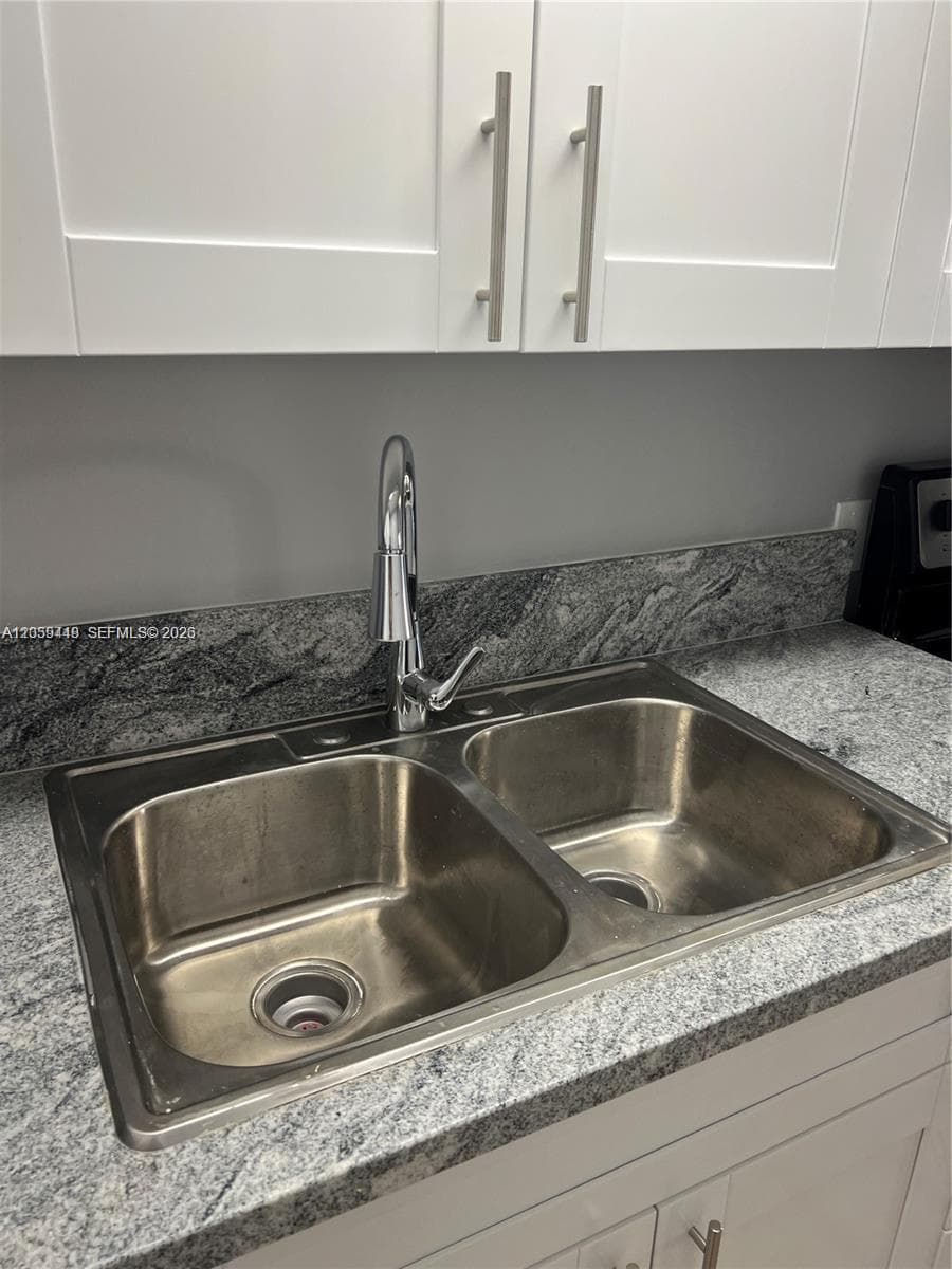 645 W 68th St # 645, Hialeah FL 33014 photo 3