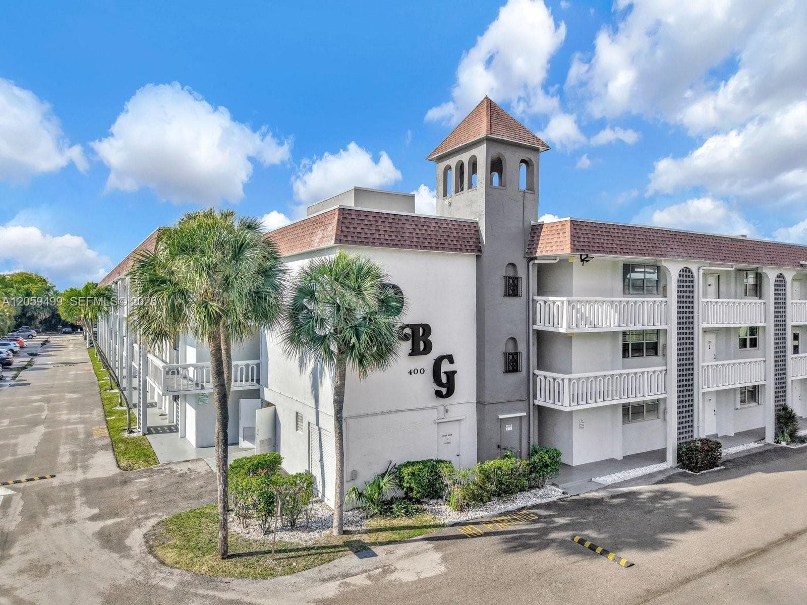 400 SE 10th Street # 303, Deerfield Beach FL 33441 photo 2