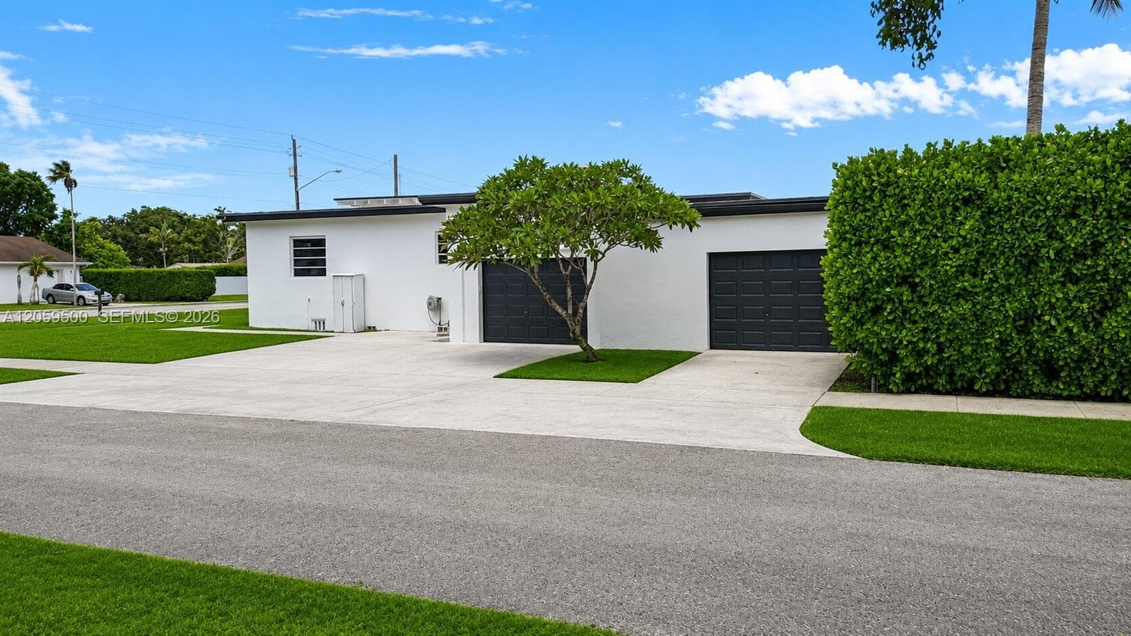 112 NE 17th St, Homestead FL 33030 photo 3