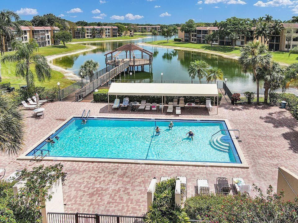 6700 ROYAL PALM Boulevard # 203D, Margate FL 33063 photo 3