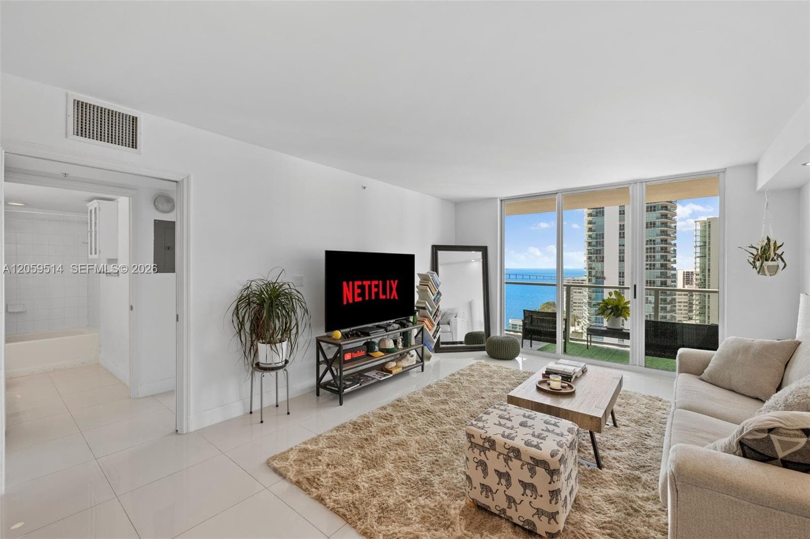 1155 Brickell Bay Dr # 2005, Miami FL 33131 photo 3