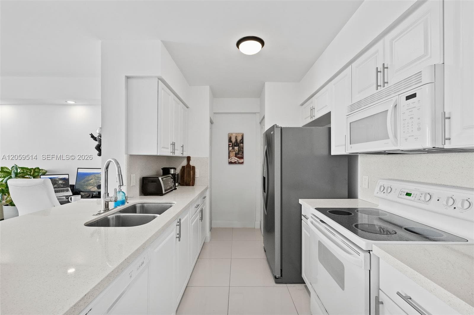 1155 Brickell Bay Dr # 2005, Miami FL 33131 photo 5