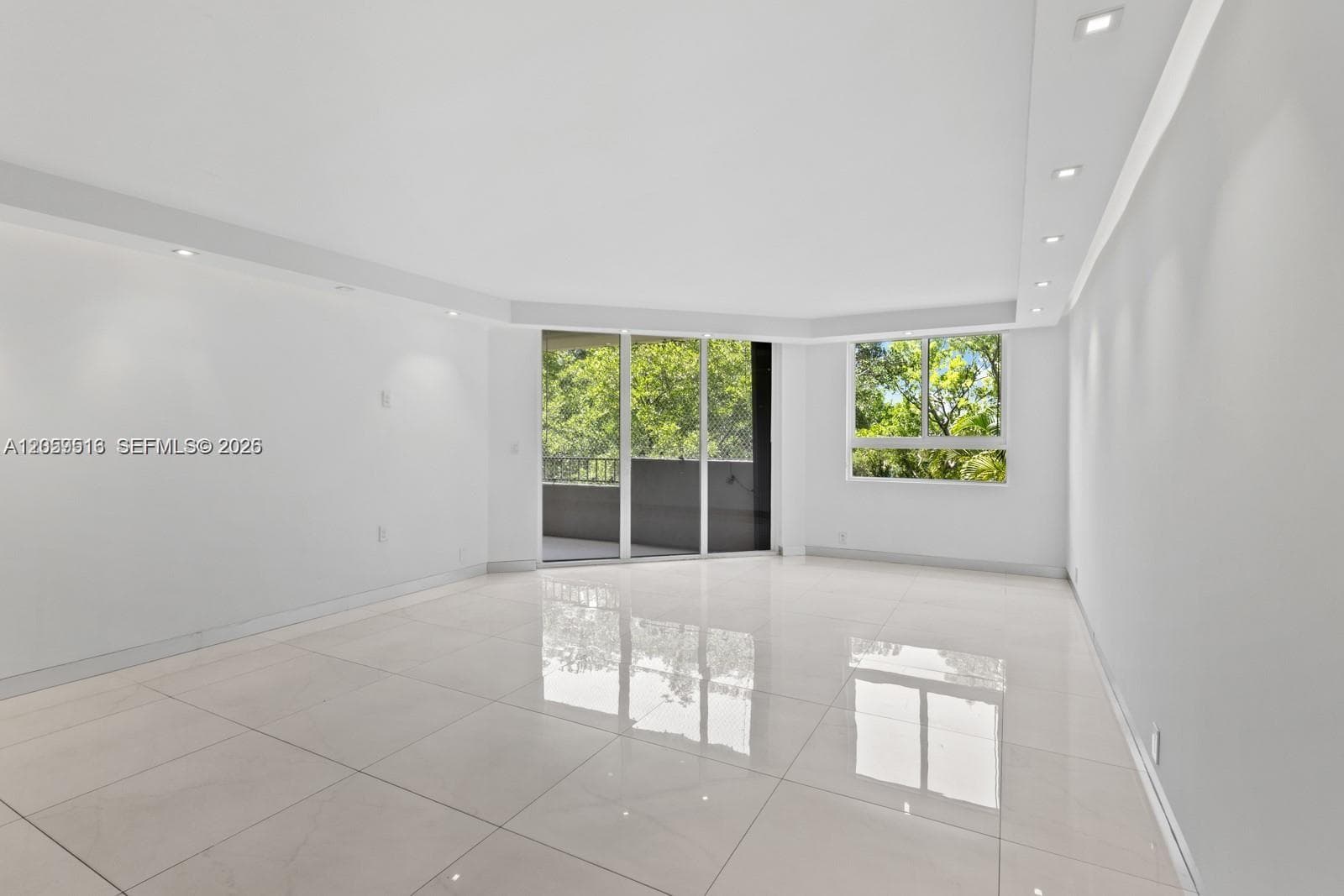 181 Crandon Blvd # 207, Key Biscayne FL 33149 photo 3