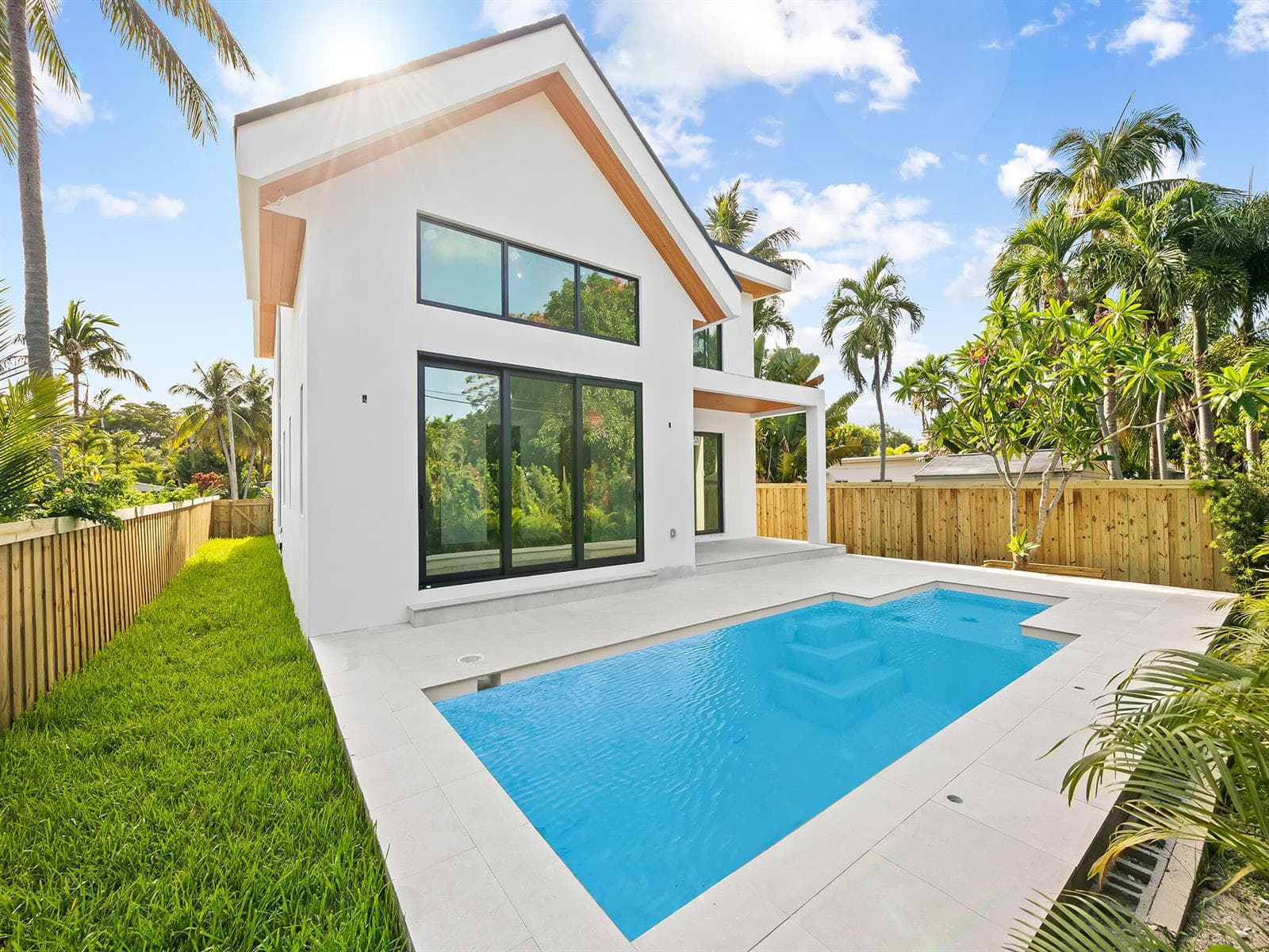 1628 NE 17th Avenue, Fort Lauderdale FL 33305 photo 3