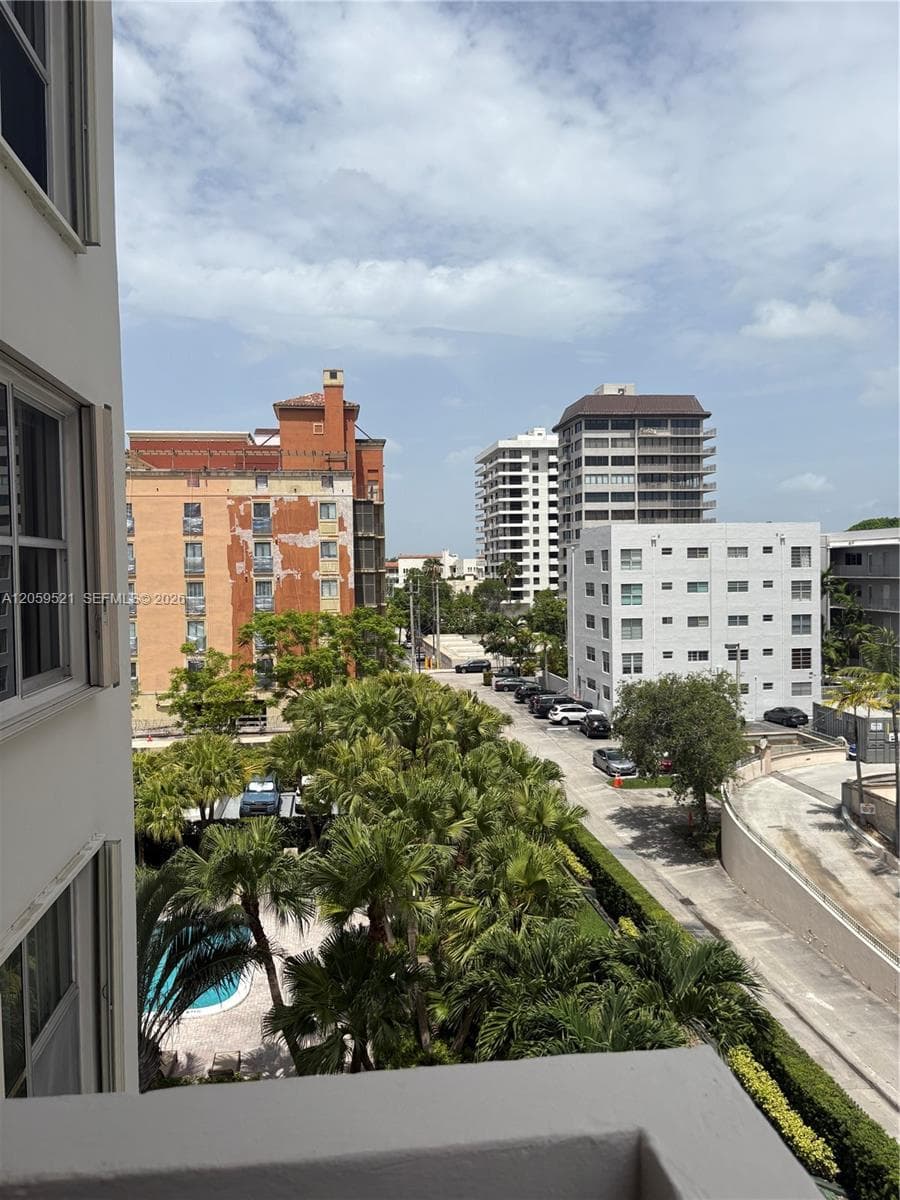 625 Biltmore Way # 501, Coral Gables FL 33134 photo 5