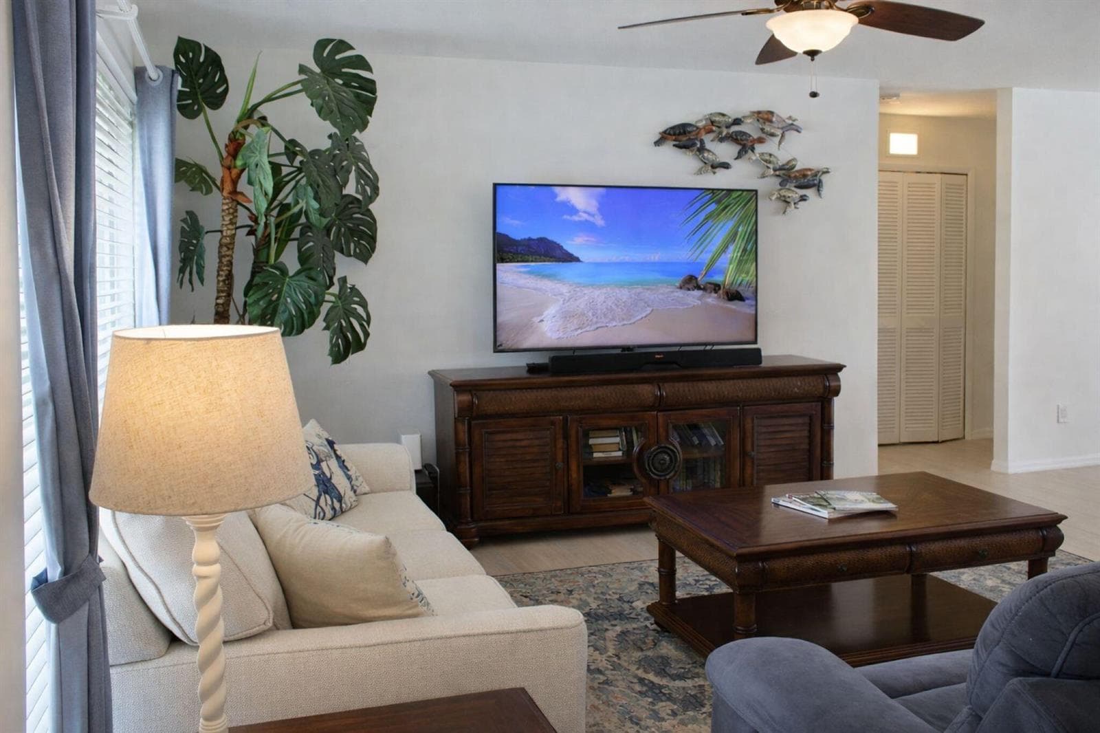 2066 5TH Court SE, Vero Beach FL 32962 photo 4
