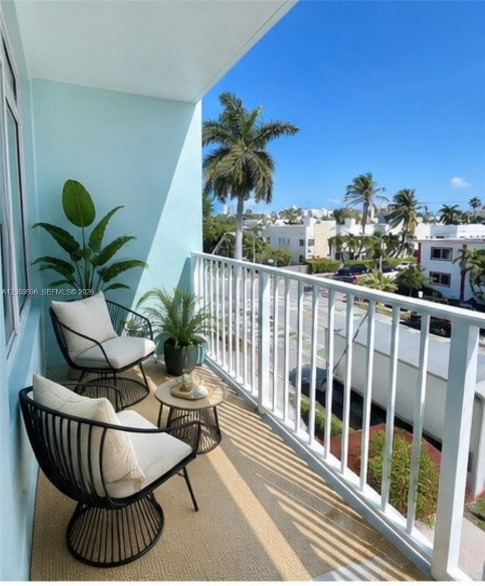 1150 Euclid Ave # 306, Miami Beach FL 33139 photo 2