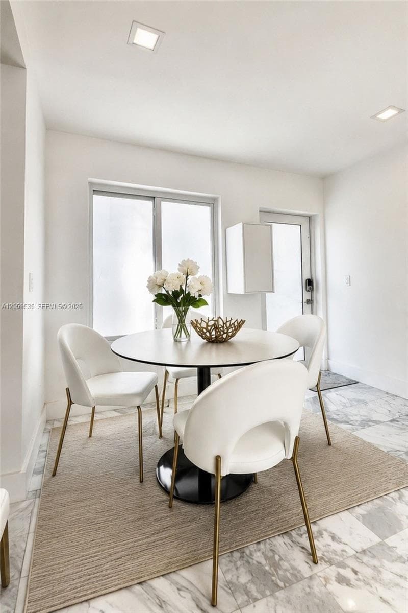 1150 Euclid Ave # 306, Miami Beach FL 33139 photo 3