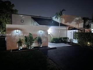 12300 SW 18 TE # 0, Miami FL 33175 photo 4
