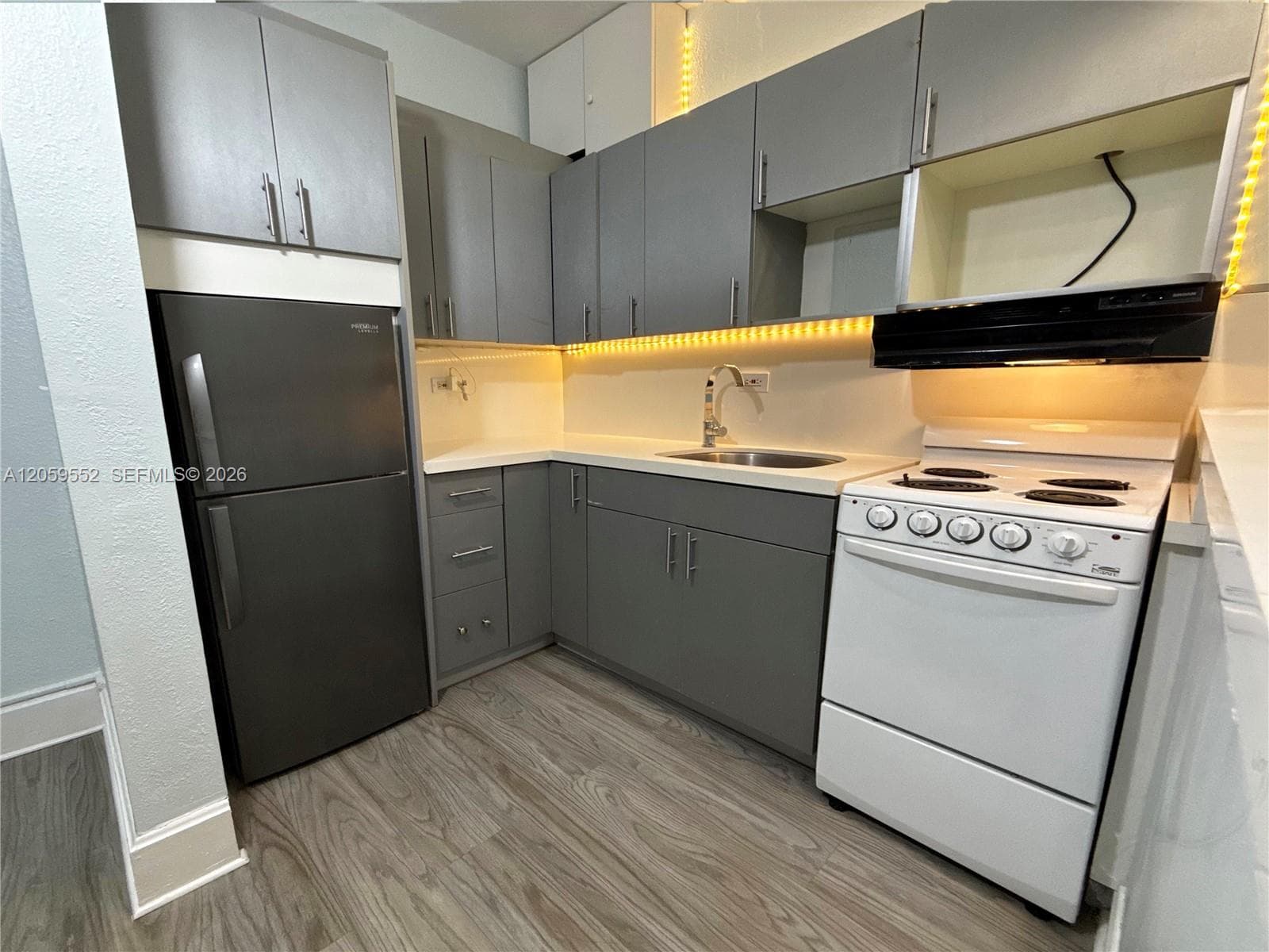 124 Mendoza Ave # 3, Coral Gables FL 33134 photo 5