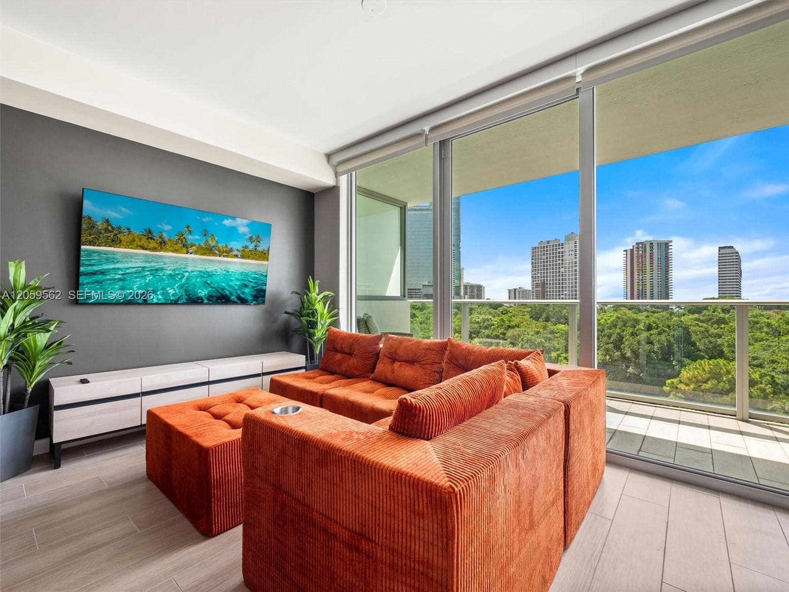 1600 SW 1st Ave # 711, Miami, FL 33129