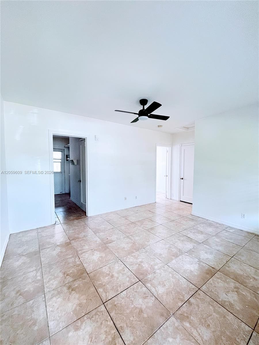 420 NE 14th Ave # 3, Fort Lauderdale, FL 33301 photo 5