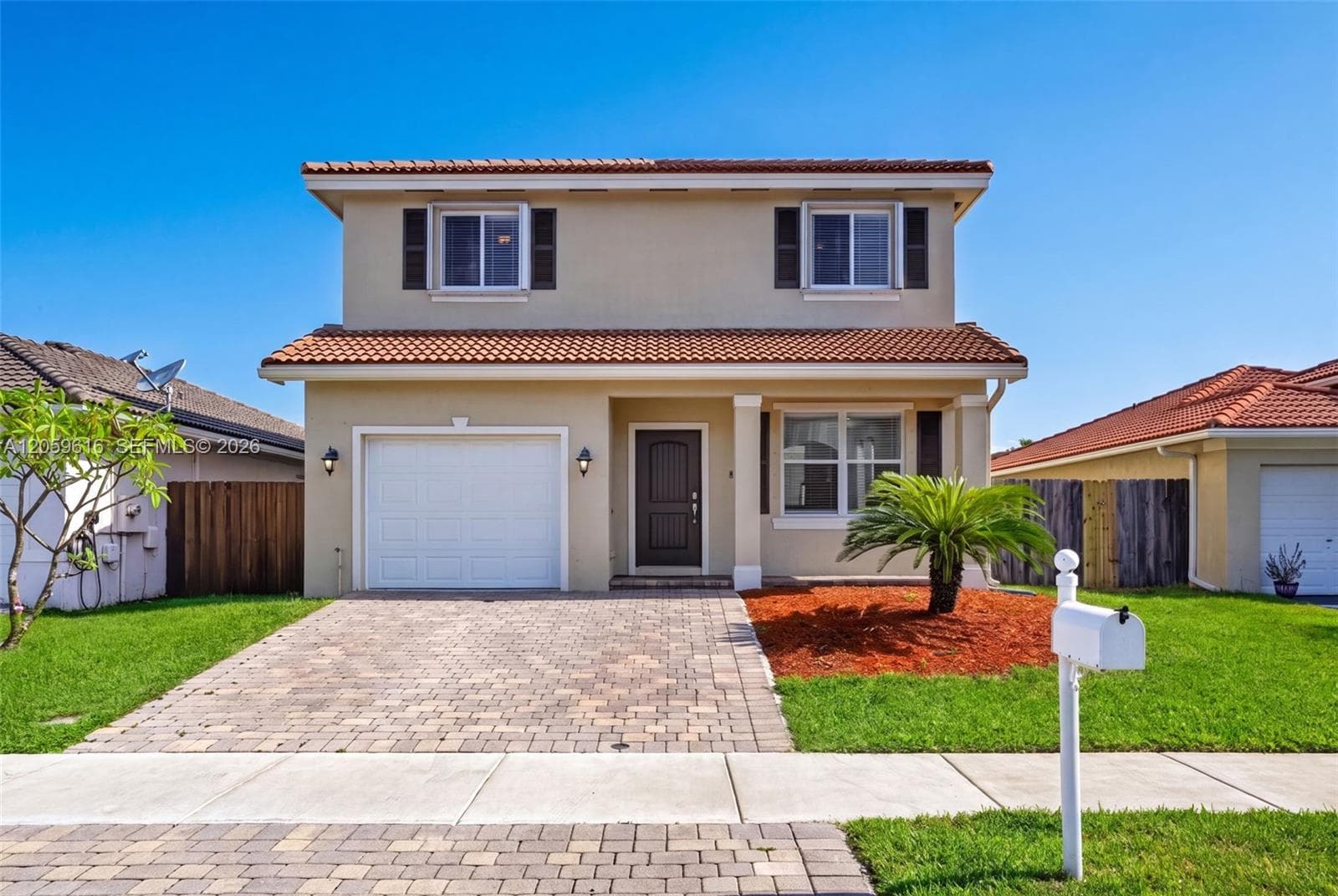 8961 SW 215th Ter, Cutler Bay FL 33189 photo 3