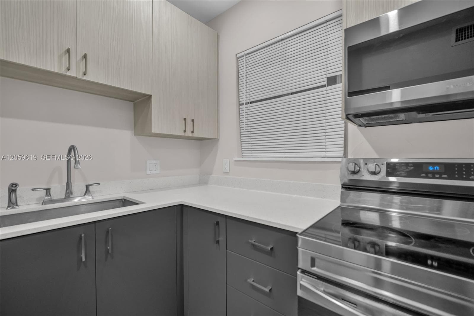 3030 NW 16th St # 1, Miami FL 33125 photo 5