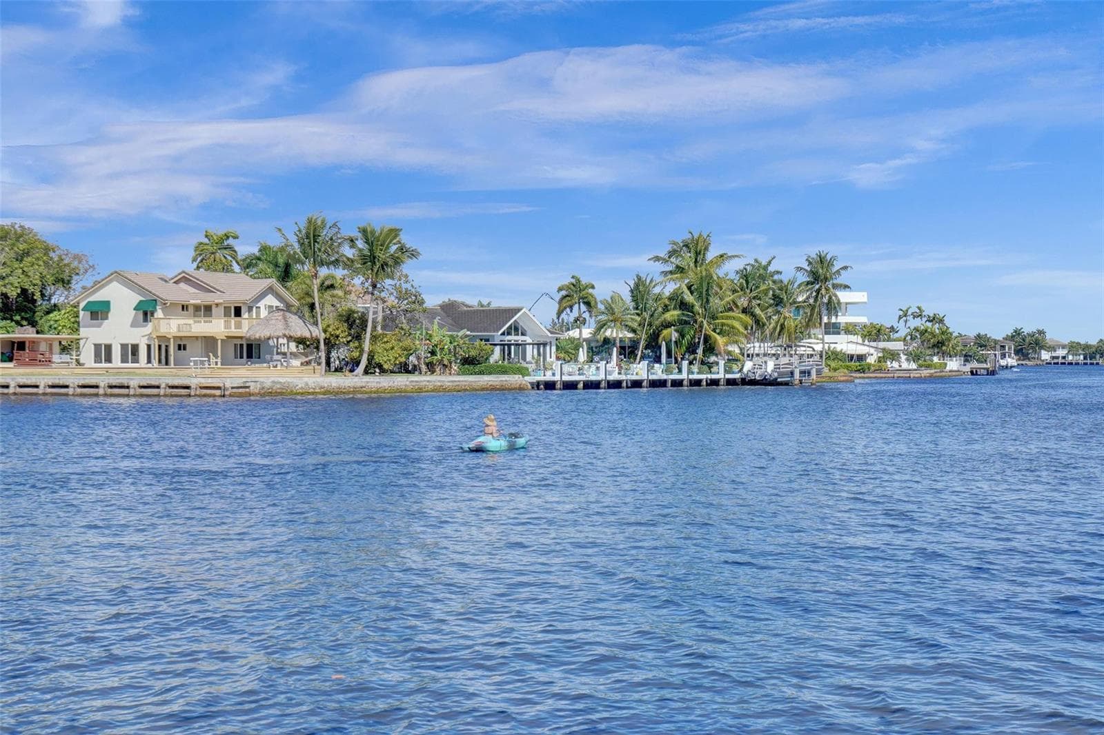 1325 MIDDLE RIVER Drive, Fort Lauderdale FL 33304 photo 4