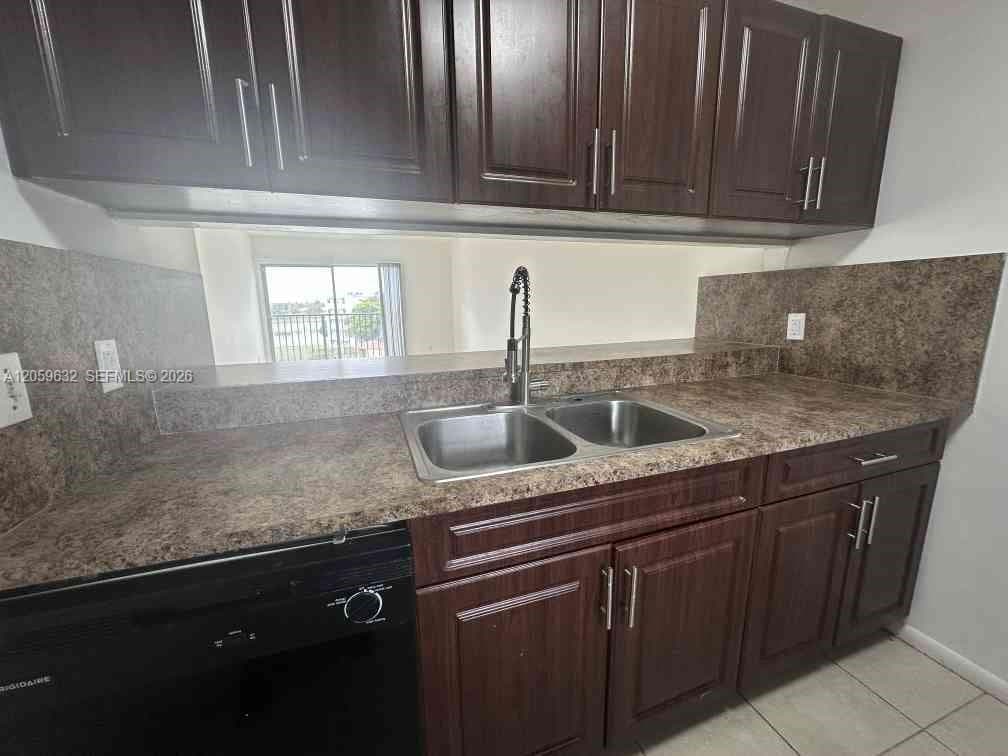 8620 N Sherman Cir # 503, Miramar FL 33025 photo 3