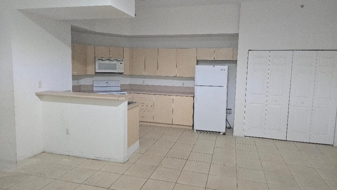 2801 RIVERSIDE Drive # 105-S, Coral Springs FL 33065 photo 3