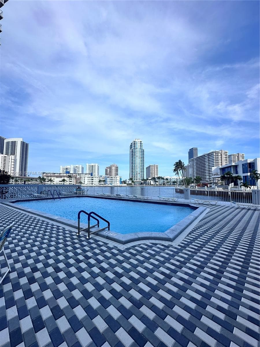 137 Golden Isles Dr # 512, Hallandale Beach FL 33009 photo 2