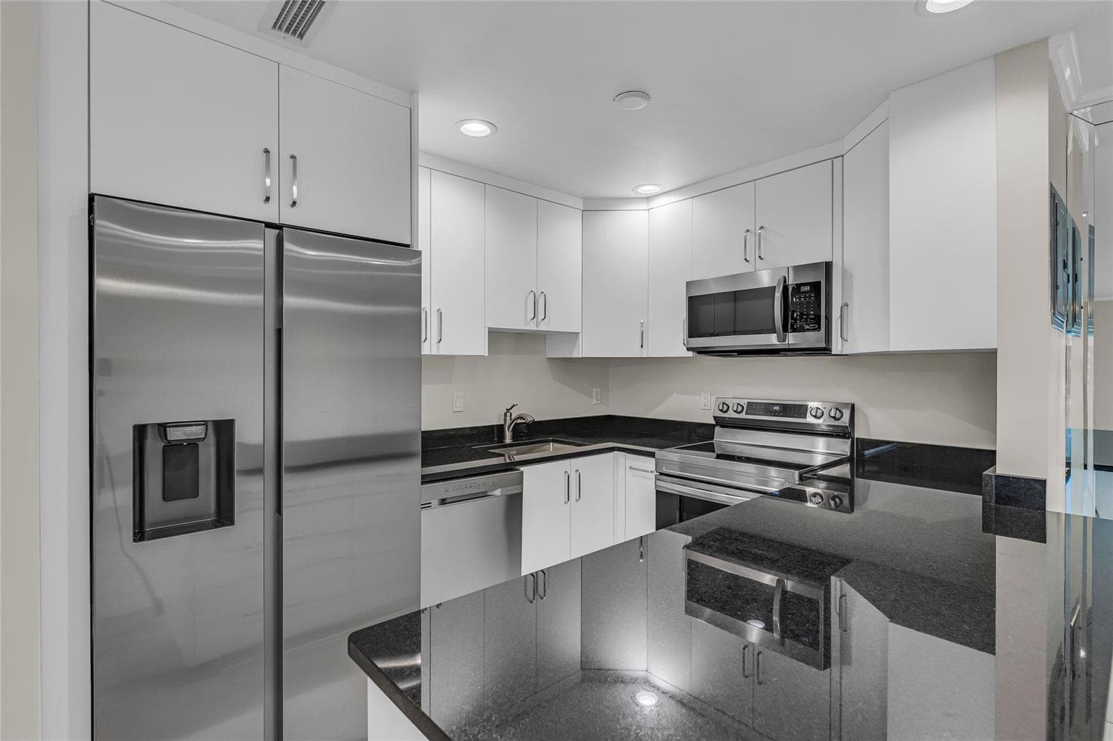 6319 Bay Club Drive # 1, Fort Lauderdale FL 33308 photo 3