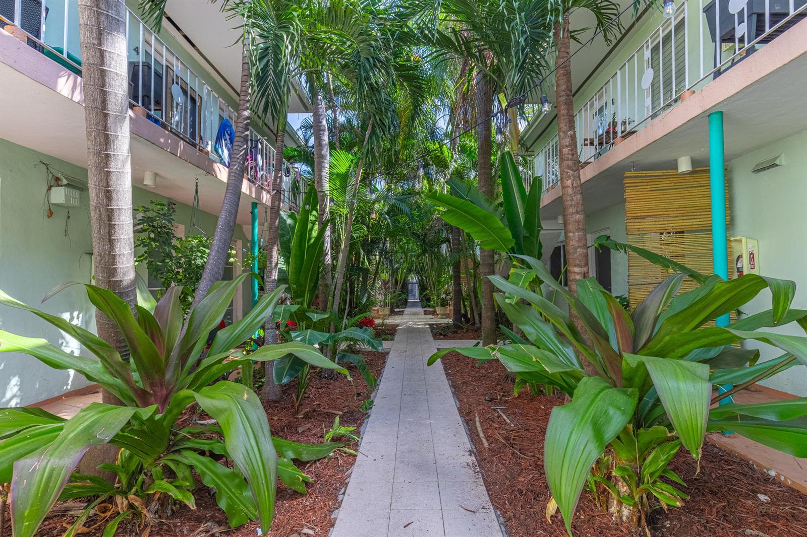 1117 MERIDIAN Avenue # 1117, Miami Beach FL 33139 photo 2