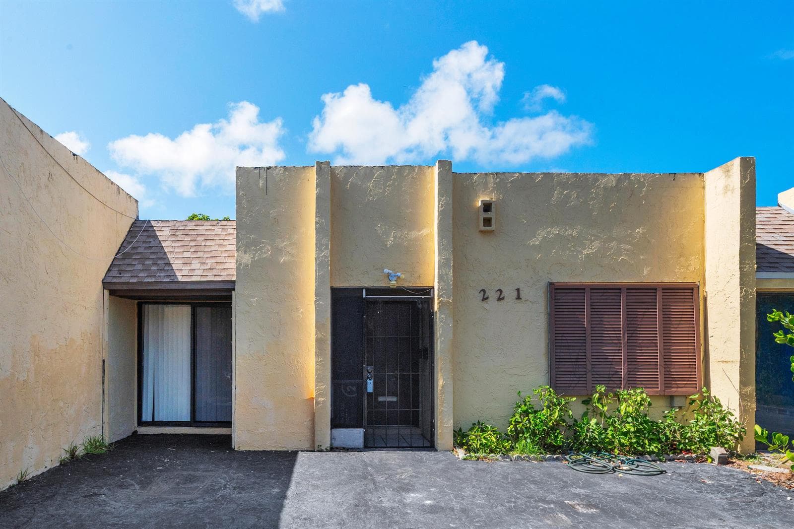 221 NW 43rd Place, Deerfield Beach FL 33064 photo 3