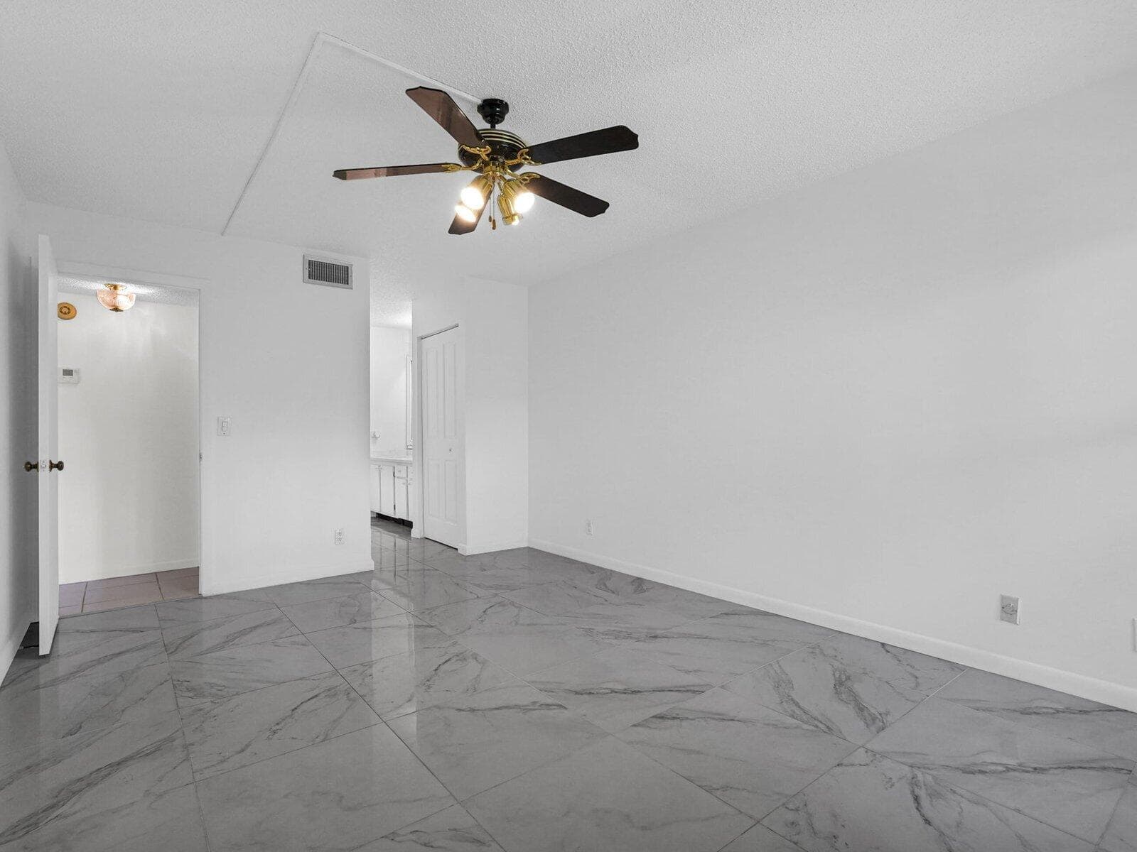 2011 SW 15th Street # 151, Deerfield Beach FL 33442 photo 3