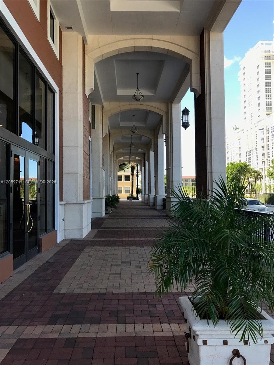8390 SW 72nd Ave # 710, Miami FL 33143 photo 5
