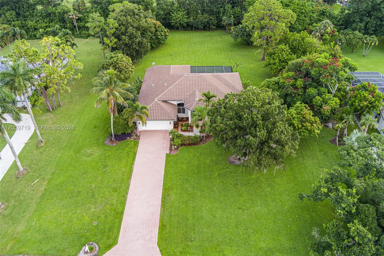 9825 Hindel CT, Boynton Beach FL 33472 photo 2