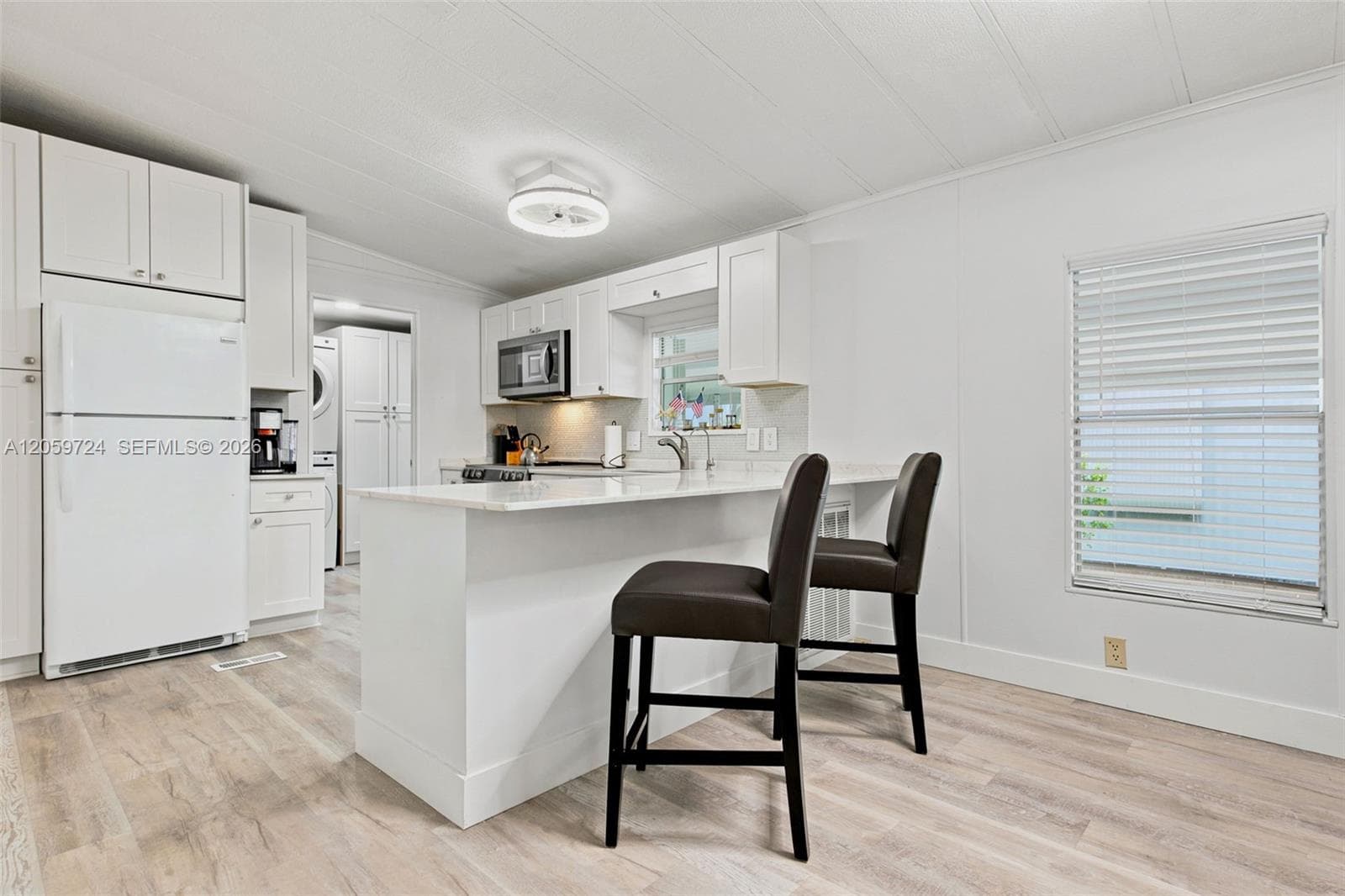 5220 SW 29th Ter, Fort Lauderdale FL 33312 photo 4
