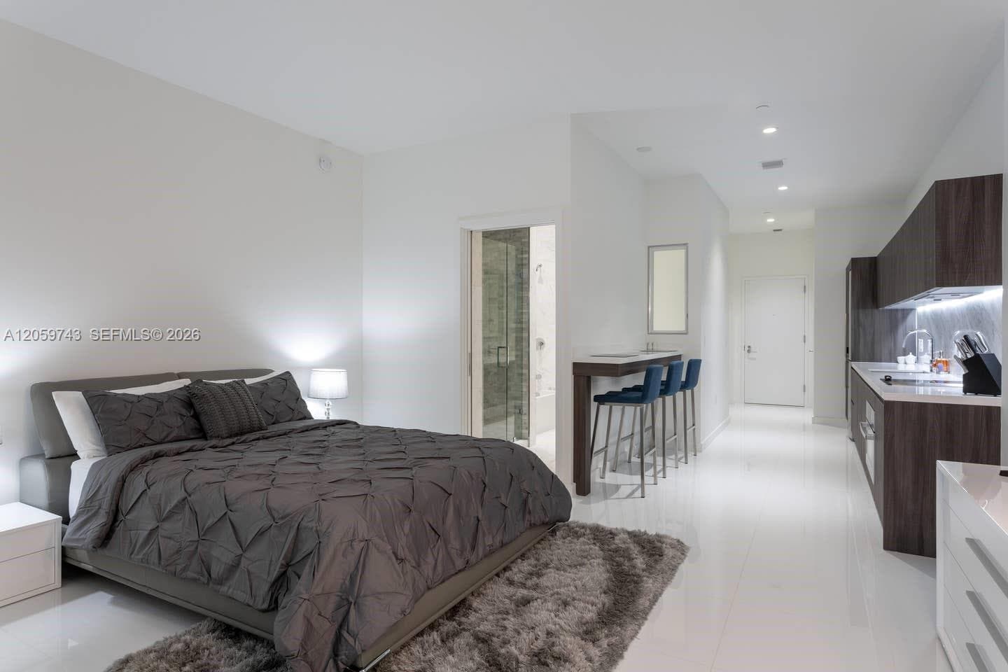 851 NE 1st Ave # 503, Miami FL 33132 photo 5