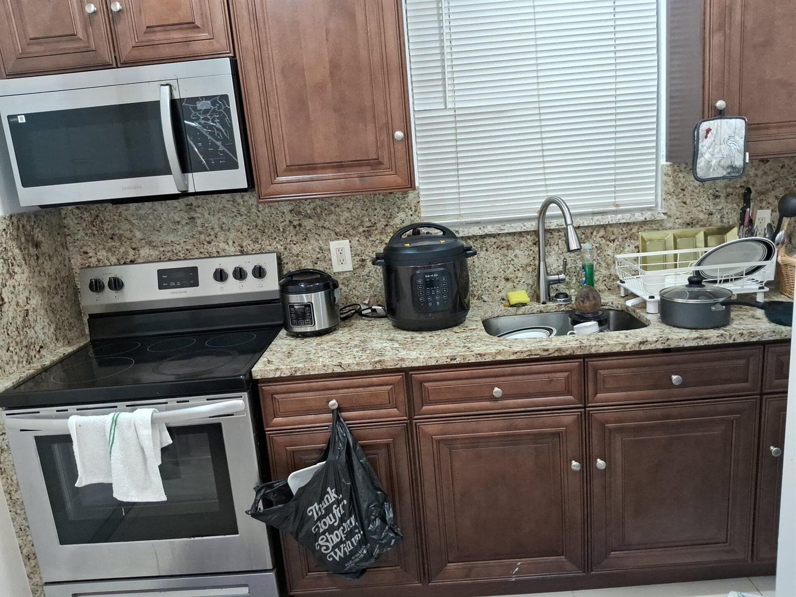 710 Columbus Parkway # Fr, Hollywood, FL 33021