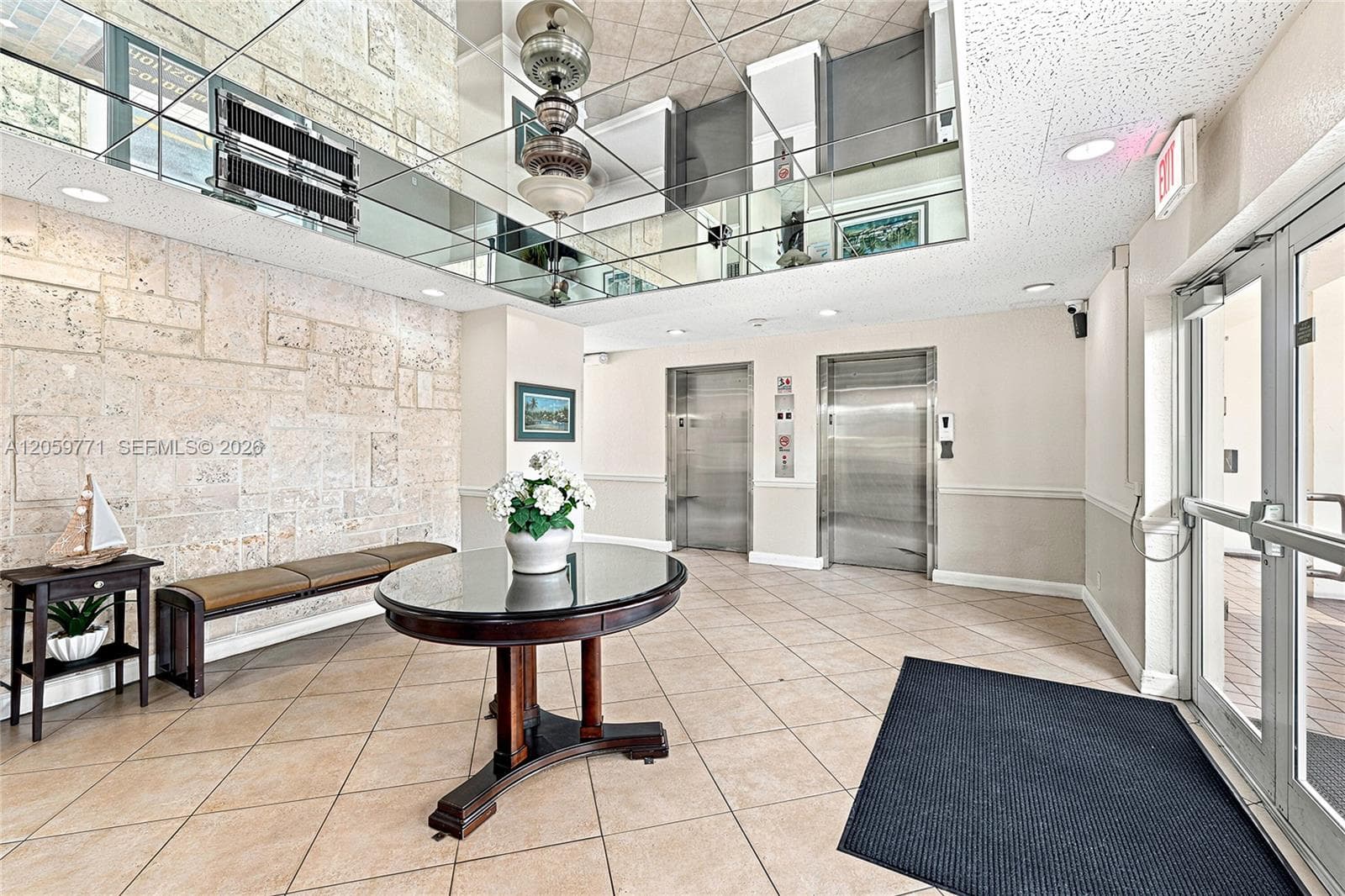 2555 NE 11 Street # 510, Fort Lauderdale FL 33304 photo 3