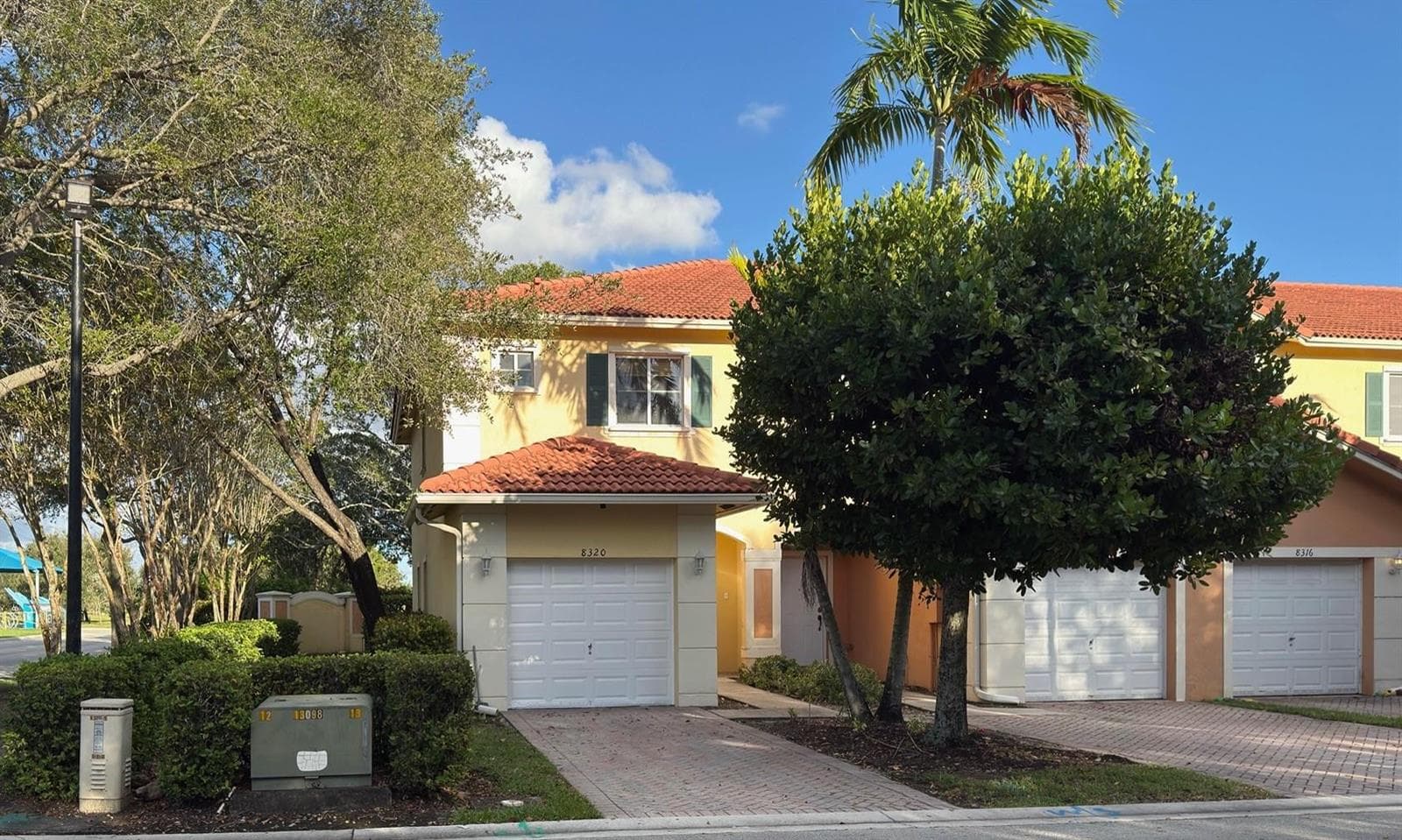 8320 Santa Monica Avenue # 8320, Tamarac FL 33321