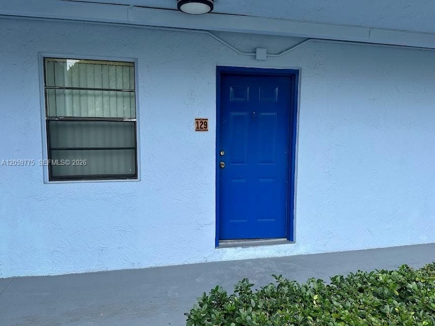 9460 Fontainebleau Blvd # 129, Miami, FL 33172