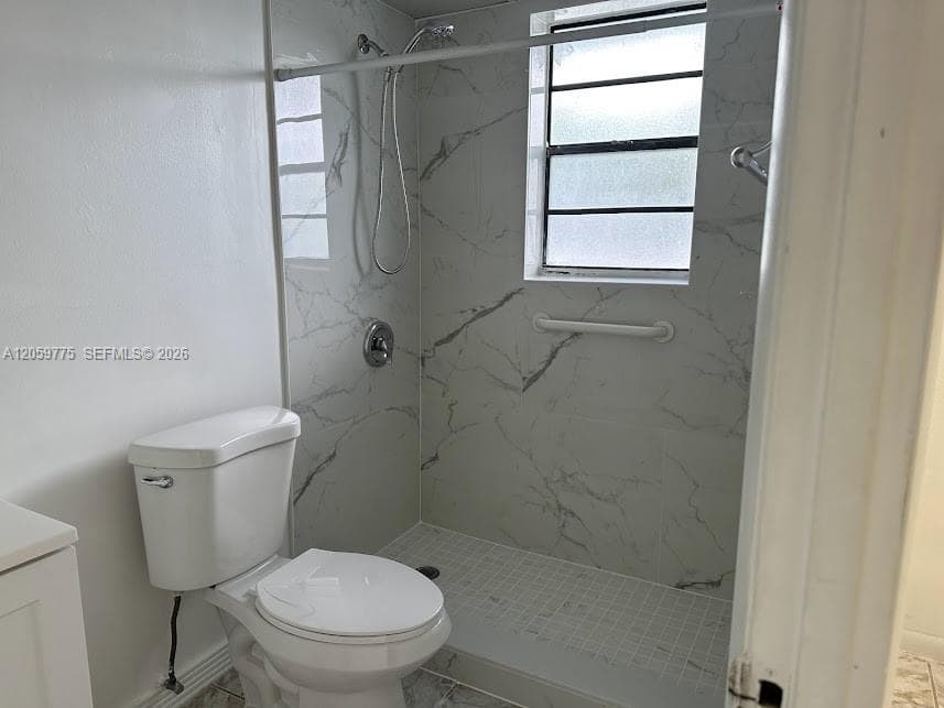 9460 Fontainebleau Blvd # 129, Miami, FL 33172 photo 4