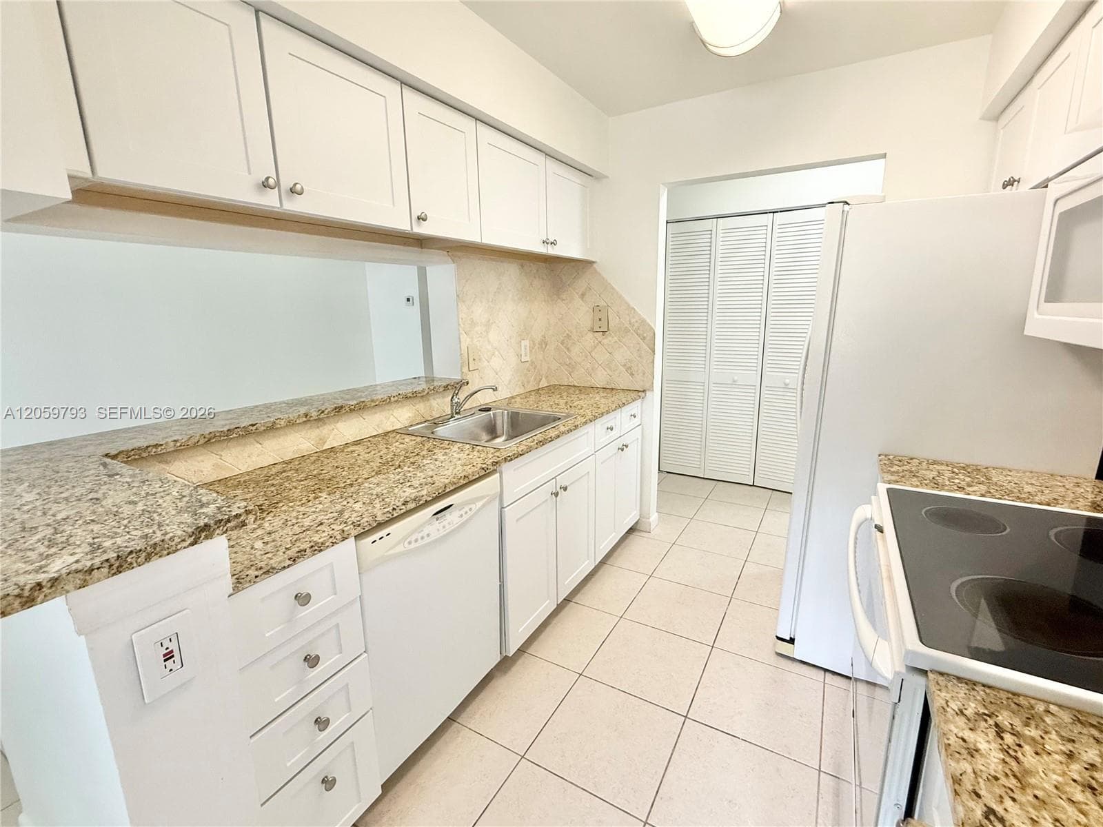 9755 Westview Dr # 1217, Coral Springs FL 33076 photo 4