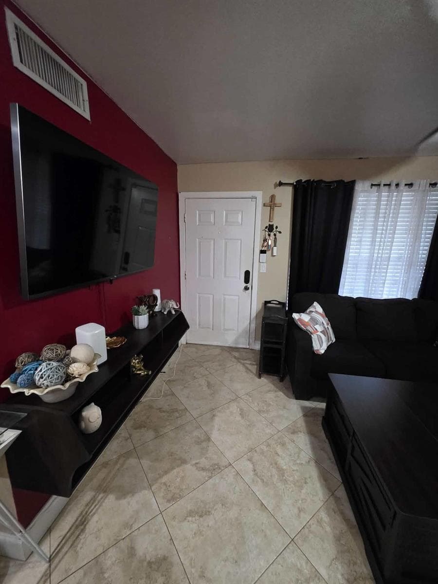 10046 WINDING LAKE Road # 202, Sunrise FL 33351 photo 3