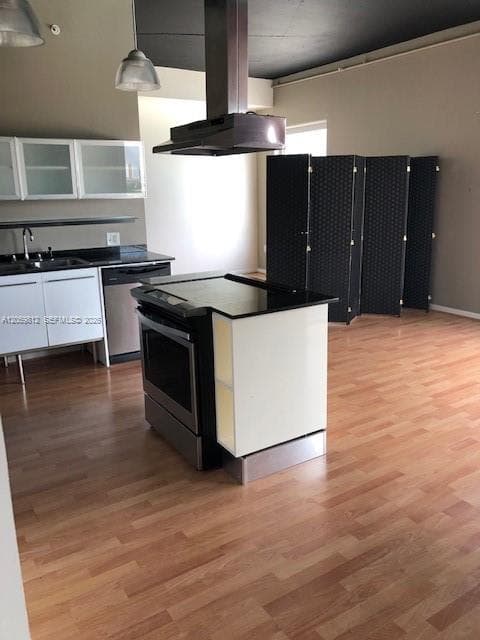 10 SW South River Dr # 704, Miami FL 33130 photo 4