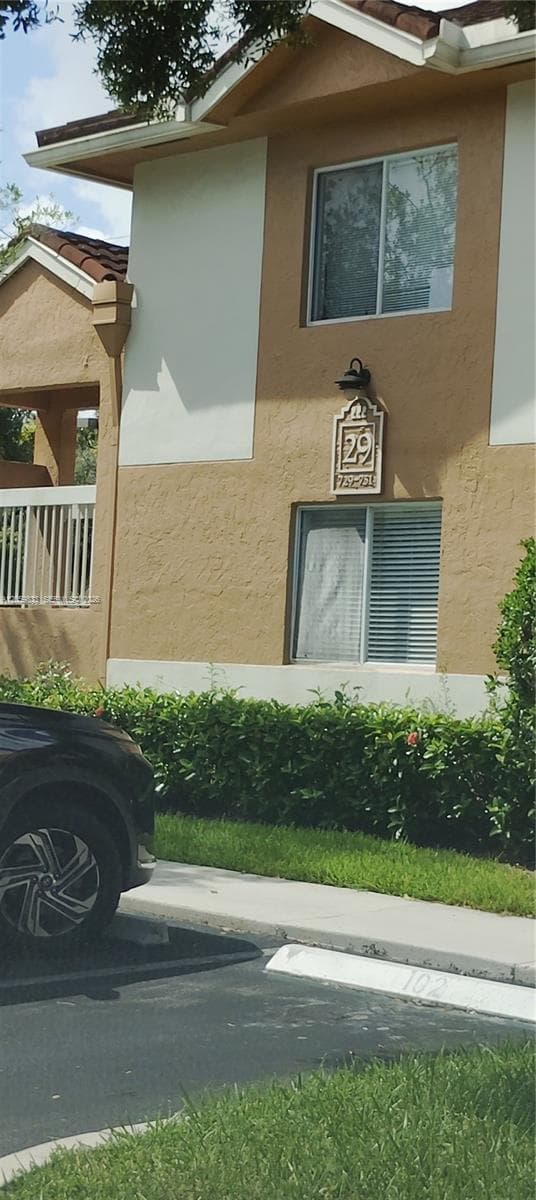 729 NW 92 AV BUILD 29 729 # 729, Plantation FL 33324 photo 2